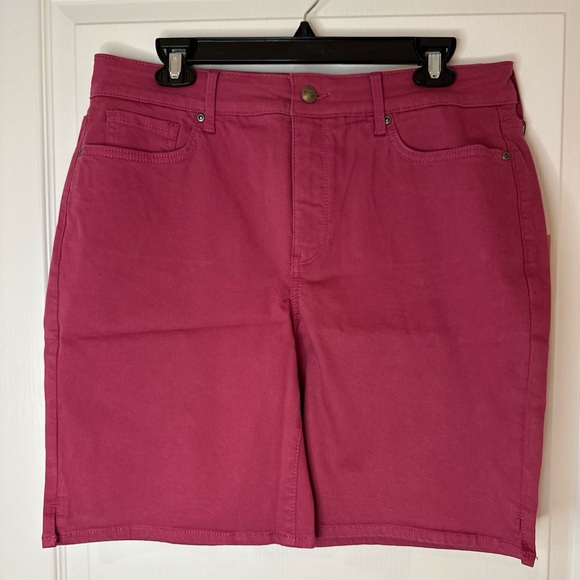 NYDJ Pants - NYDJ Ella Fuchsia Jean Shorts 12 NWT